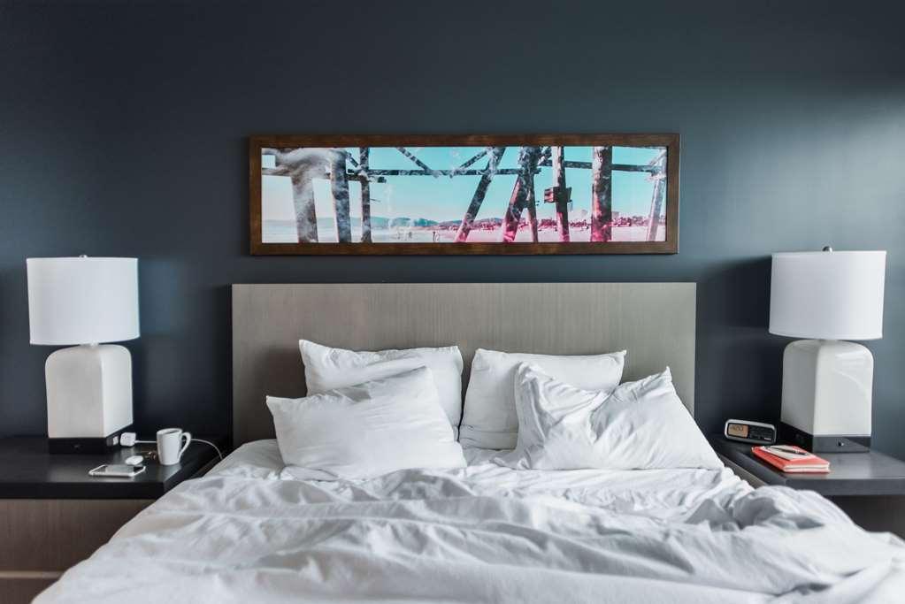 Hyatt House Irvine/John Wayne Airport Hotel Room photo